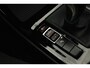 BMW X1 sDrive20i VDL Nedcar Edition (PANORAMADAK, CAMERA, STOELVERWARMING, PARKEERSENSOREN)