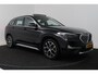 BMW X1 sDrive20i VDL Nedcar Edition (PANORAMADAK, CAMERA, STOELVERWARMING, PARKEERSENSOREN)