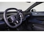 Volvo EX30 Single Motor Extended Range Ultra 69 kWh - Panoramadak - Climate Pack - IntelliSafe Assist - 360º Camera - Harman Kardon audio - Verwarmde voorstoelen & stuur - Parkeersensoren voor & achter - Elektr. bedienb. voorstoelen met geheugen - Extra getint glas - 20'' LMV