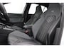 Volkswagen Golf 1.5 eTSI R-Line DSG7 130pk