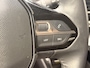 Peugeot e-2008 EV Allure Pack 50 kWh Apple Carplay | Android Auto | Cruise Control | Parkeersensoren | Climate Control |