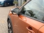 Peugeot e-2008 EV Allure Pack 50 kWh Apple Carplay | Android Auto | Cruise Control | Parkeersensoren | Climate Control |