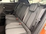 Peugeot e-2008 EV Allure Pack 50 kWh Apple Carplay | Android Auto | Cruise Control | Parkeersensoren | Climate Control |