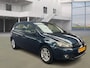 Volkswagen Golf 1.2 TSI Highline BlueMotion PANO NAVI CRUISE TREKHAAK 2 X SLEUTELS