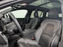 Volvo V60 2.0 T8 Plug-in hybrid AWD Ultimate Dark | 360 Camera | 19' | HUD | Panoramadak | Stuur+Stoel(en)verwarming |