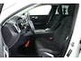 Volvo V60 2.0 B3 Momentum Advantage / Pilot assist / CarPlay / Trekhaak / Camera
