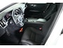 Volvo V60 2.0 B3 Momentum Advantage / Pilot assist / CarPlay / Trekhaak / Camera
