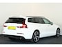 Volvo V60 2.0 B3 Momentum Advantage / Pilot assist / CarPlay / Trekhaak / Camera