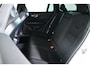 Volvo V60 2.0 B3 Momentum Advantage / Pilot assist / CarPlay / Trekhaak / Camera
