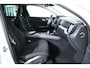 Volvo V60 2.0 B3 Momentum Advantage / Pilot assist / CarPlay / Trekhaak / Camera