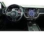 Volvo V60 2.0 B3 Momentum Advantage / Pilot assist / CarPlay / Trekhaak / Camera