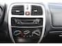 Mitsubishi Space Star 1.6 Inform Silver