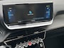 Peugeot e-2008 EV Allure Pack 50 kWh CARPLAY ACHTERUITRIJ CAMERA PRIVACY GLAS ACCU GARANTIE MOOIE AUTO!!