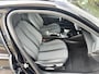 Peugeot e-2008 EV Allure Pack 50 kWh CARPLAY ACHTERUITRIJ CAMERA PRIVACY GLAS ACCU GARANTIE MOOIE AUTO!!