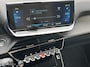 Peugeot e-2008 EV Allure Pack 50 kWh CARPLAY ACHTERUITRIJ CAMERA PRIVACY GLAS ACCU GARANTIE MOOIE AUTO!!