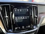 Volvo V60 2.0 T5 Inscription VAN: € 26.900- VOOR: € 24.877,- UW HERFSTVOORDEEL: € 2.023,-| VOLVO DEALER ONDERHOUDEN | FULL OPTIONS| BOWERS & WILKINS| ELEK. TREKHAAK| PANO| STOELVENTILATIE| HUD| ACHTERBANK VERWARMD| ORIG. NL NAP|