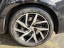 Volvo V60 2.0 T5 Inscription VAN: € 26.900- VOOR: € 24.877,- UW HERFSTVOORDEEL: € 2.023,-| VOLVO DEALER ONDERHOUDEN | FULL OPTIONS| BOWERS & WILKINS| ELEK. TREKHAAK| PANO| STOELVENTILATIE| HUD| ACHTERBANK VERWARMD| ORIG. NL NAP|