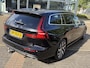 Volvo V60 2.0 T5 Inscription VAN: € 26.900- VOOR: € 24.877,- UW HERFSTVOORDEEL: € 2.023,-| VOLVO DEALER ONDERHOUDEN | FULL OPTIONS| BOWERS & WILKINS| ELEK. TREKHAAK| PANO| STOELVENTILATIE| HUD| ACHTERBANK VERWARMD| ORIG. NL NAP|