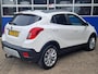 Opel Mokka 1.6 Cosmo / Trekhaak / Leder / Navigatie / Stoel-stuurverwarming / Cruise control / Camera / 18 inch / 4 nieuwe banden