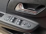 Opel Corsa 1.2 GS Line / Carplay / Camera / Keyless / Cruise control / ECC / 16 inch / All season banden / Boekjes aanwezig