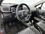 Citroën C3 Shine 83pk | Navigatie | Achteruitrijcamera | Climate Control | Cruise Control | Parkeersensoren | Bluetooth | Apple Carplay / Android Auto | Elektrisch inklapbare spiegels | Afwijkende dakkleur | Multifunctioneel lederen stuurwiel | Automatisch dimlicht | Regensensor | Donker getint glas | Trekhaak | 17" lichtmetalen velgen |