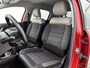 Citroën C3 Shine 83pk | Navigatie | Achteruitrijcamera | Climate Control | Cruise Control | Parkeersensoren | Bluetooth | Apple Carplay / Android Auto | Elektrisch inklapbare spiegels | Afwijkende dakkleur | Multifunctioneel lederen stuurwiel | Automatisch dimlicht | Regensensor | Donker getint glas | Trekhaak | 17" lichtmetalen velgen |