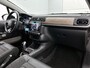 Citroën C3 Shine 83pk | Navigatie | Achteruitrijcamera | Climate Control | Cruise Control | Parkeersensoren | Bluetooth | Apple Carplay / Android Auto | Elektrisch inklapbare spiegels | Afwijkende dakkleur | Multifunctioneel lederen stuurwiel | Automatisch dimlicht | Regensensor | Donker getint glas | Trekhaak | 17" lichtmetalen velgen |
