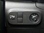 Citroën C3 Shine 83pk | Navigatie | Achteruitrijcamera | Climate Control | Cruise Control | Parkeersensoren | Bluetooth | Apple Carplay / Android Auto | Elektrisch inklapbare spiegels | Afwijkende dakkleur | Multifunctioneel lederen stuurwiel | Automatisch dimlicht | Regensensor | Donker getint glas | Trekhaak | 17" lichtmetalen velgen |