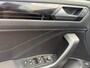 Volkswagen T-Roc 1.5 TSI R-Line Business | Full Option | Panoramadak | 19"LM velgen | Elektr. achterklep | Dodehoek detectie | Virtual cockpit | Matrix LED | Beats audio |