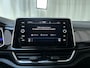Volkswagen T-Roc 1.0 TSI 110pk R-Line Business LED Leder-Alcantara Stoelverwarming Camera App-Connect DAB+