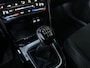 Volkswagen T-Roc 1.0 TSI 110pk R-Line Business LED Leder-Alcantara Stoelverwarming Camera App-Connect DAB+