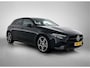 Mercedes-Benz A-klasse 180 Star Edition 13910 Km !!! | | Night pakket | Parkeersensoren | Spiegelpakket | Stoelverwarming | Dodehoek assistent Inclusief 24 maanden MB Certified garantie voor Europa.