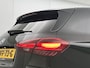 Mercedes-Benz A-klasse 180 Star Edition 13910 Km !!! | | Night pakket | Parkeersensoren | Spiegelpakket | Stoelverwarming | Dodehoek assistent Inclusief 24 maanden MB Certified garantie voor Europa.