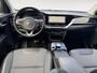 Kia Niro EV e-Niro DynamicLine 64 kWh | Zeer nette auto | SoH 100% | Navigatie | Apple CarPlay & Android Auto | Achteruitrijcamera |