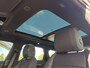 Land Rover Range Rover Evoque P300e AWD R-Dynamic SE | Panoramisch schuif-/kanteldak | Keyless Entry | Touch Pro Duo | Black Exterior Pack