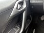 Peugeot 2008 SUV Blue Lion 110pk | Lage kilometerstand! | 1e Eigenaar | Navigatie | Panoramadak | Airco | Cruise Control | Parkeersensoren | DAB+ radio | Bluetooth | Elektrisch inklapbare spiegels | Multifunctioneel lederen stuurwiel |