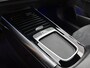 Mercedes-Benz GLA 180 Business Solution AMG | Premium Plus pakket | Nightpakket | Trekhaak | Panoramaschuifdak | GUARD 360 ° Plus | DISTRONIC | 360° camera | 19” vijf-dubbelspaaks AMG velgen |