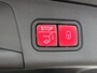 Mercedes-Benz GLA 180 Business Solution AMG | Premium Plus pakket | Nightpakket | Trekhaak | Panoramaschuifdak | GUARD 360 ° Plus | DISTRONIC | 360° camera | 19” vijf-dubbelspaaks AMG velgen |