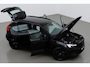 Volvo XC40 B3 Plus Black Edition | Harman/Kardon | Camera | Stoel+Stuurverwarming | Memory | Keyless | 20 Inch