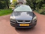Ford Focus 1.8-16V Ambiente Flexifuel / Navigatie/ stoelverwarming/