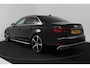 Audi A4 Limousine 35 TFSI Sport S line black edition (DIGITALE COCKPIT, CAMERA, STOELVERWARMING/VERKOELING, ELEKTR STOELEN)