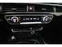 Audi A4 Limousine 35 TFSI Sport S line black edition (DIGITALE COCKPIT, CAMERA, STOELVERWARMING/VERKOELING, ELEKTR STOELEN)
