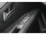 Peugeot 3008 1.2 130PK AUTOMAAT ALLURE | LEDEREN BEKLEDING | TREKHAAK | ELEKTRISCH BEDIENBARE BESTUUDERSSTOEL MET GEHEUGENFUNCTIE | ADAPTIVE CRUISE CONTROL | ELEKTRISCH BEDIENBARE ACHTERKLEP | APPLE CARPLAY/ANDROID AUTO | NAVIGATIE | STOELVERWARMING | ALL SEASON BANDEN | 19" LICHTMETALEN VELGEN | KEYLESS ENTRY/START | DODEHOEK DETECTIE | DRAADLOZE TELEFOONLADER |