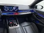 BMW M5 5-serie Touring NL Auto | BTW | Akrapovic | BMW onderhoudscontract | Pano | Trekhaak | M Drivers Package
