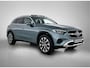 Mercedes-Benz GLC 300e 4MATIC Business Solution Luxury | Comfortpakket Plus | Parkeerpakket | Trekhaak | Panoramaschuifdak | DISTRONIC | Sierdelen hout aluminiumlines | URBAN GUARD Plus | Dakhemel stof zwart |
