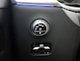 Mercedes-Benz GLC 300e 4MATIC Business Solution Luxury | Comfortpakket Plus | Parkeerpakket | Trekhaak | Panoramaschuifdak | DISTRONIC | Sierdelen hout aluminiumlines | URBAN GUARD Plus | Dakhemel stof zwart |