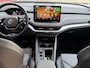 Skoda Enyaq iV 60 BWJ 2021 WEGKLAPBARE TREKHAAK | STOEL + STUUR VERW. | KEYLESS | CAMERA | SFEERVERLICHTING | CLIMA