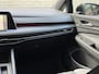 Volkswagen Golf 1.5 eTSI R-Line 150pk | Panoramadak | Virtual cockpit | Camera | Navigatie | Sportstoelen | Adaptieve cruise | Stoel&stuurverwarming | Sfeerverlichting | Apple CarPlay | 18 inch velgen | LED | DAB | Volledig onderhouden