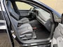 Volkswagen Golf 1.5 eTSI R-Line 150pk | Panoramadak | Virtual cockpit | Camera | Navigatie | Sportstoelen | Adaptieve cruise | Stoel&stuurverwarming | Sfeerverlichting | Apple CarPlay | 18 inch velgen | LED | DAB | Volledig onderhouden