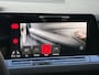 Volkswagen Golf 1.5 eTSI R-Line 150pk | Panoramadak | Virtual cockpit | Camera | Navigatie | Sportstoelen | Adaptieve cruise | Stoel&stuurverwarming | Sfeerverlichting | Apple CarPlay | 18 inch velgen | LED | DAB | Volledig onderhouden